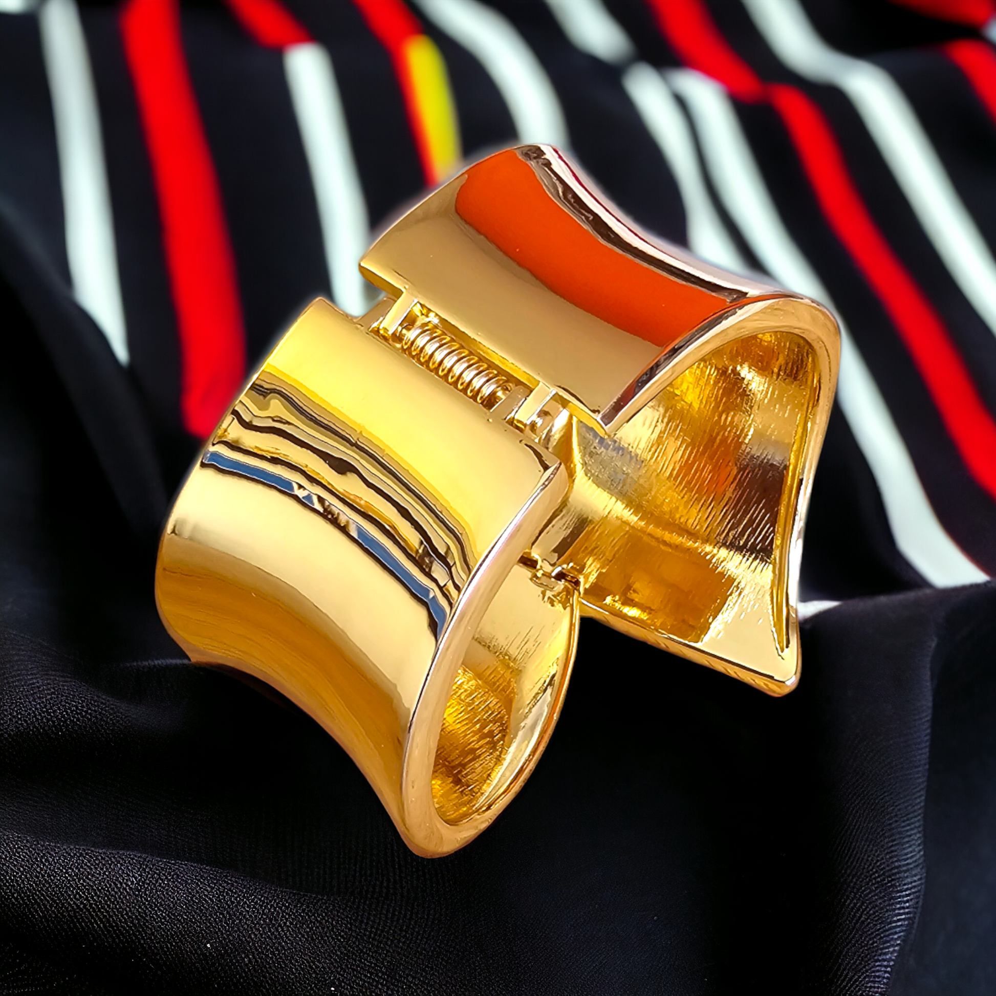 Golden Cuff Bracelet - Honey Hoop