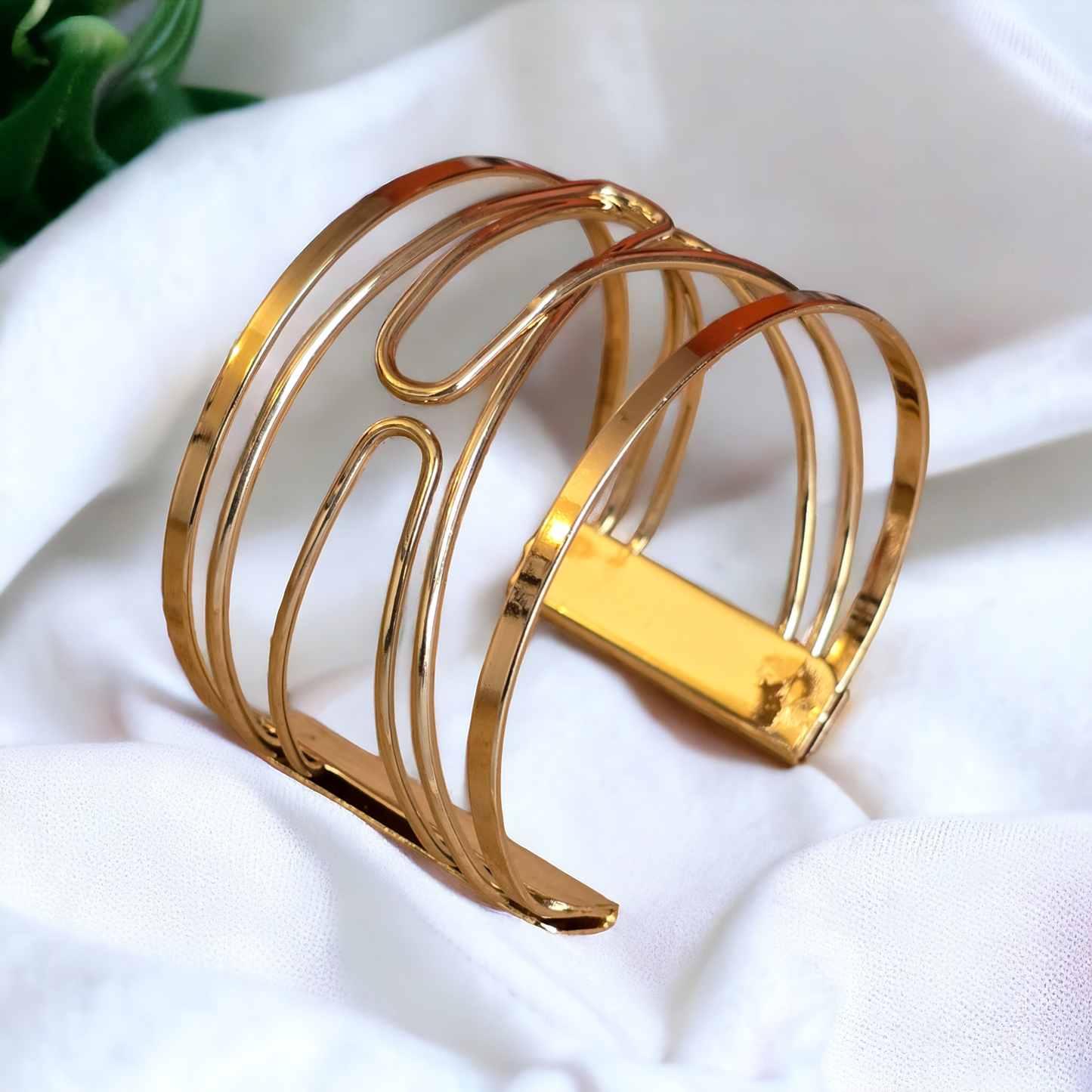 We Bracelet - Honey Hoop