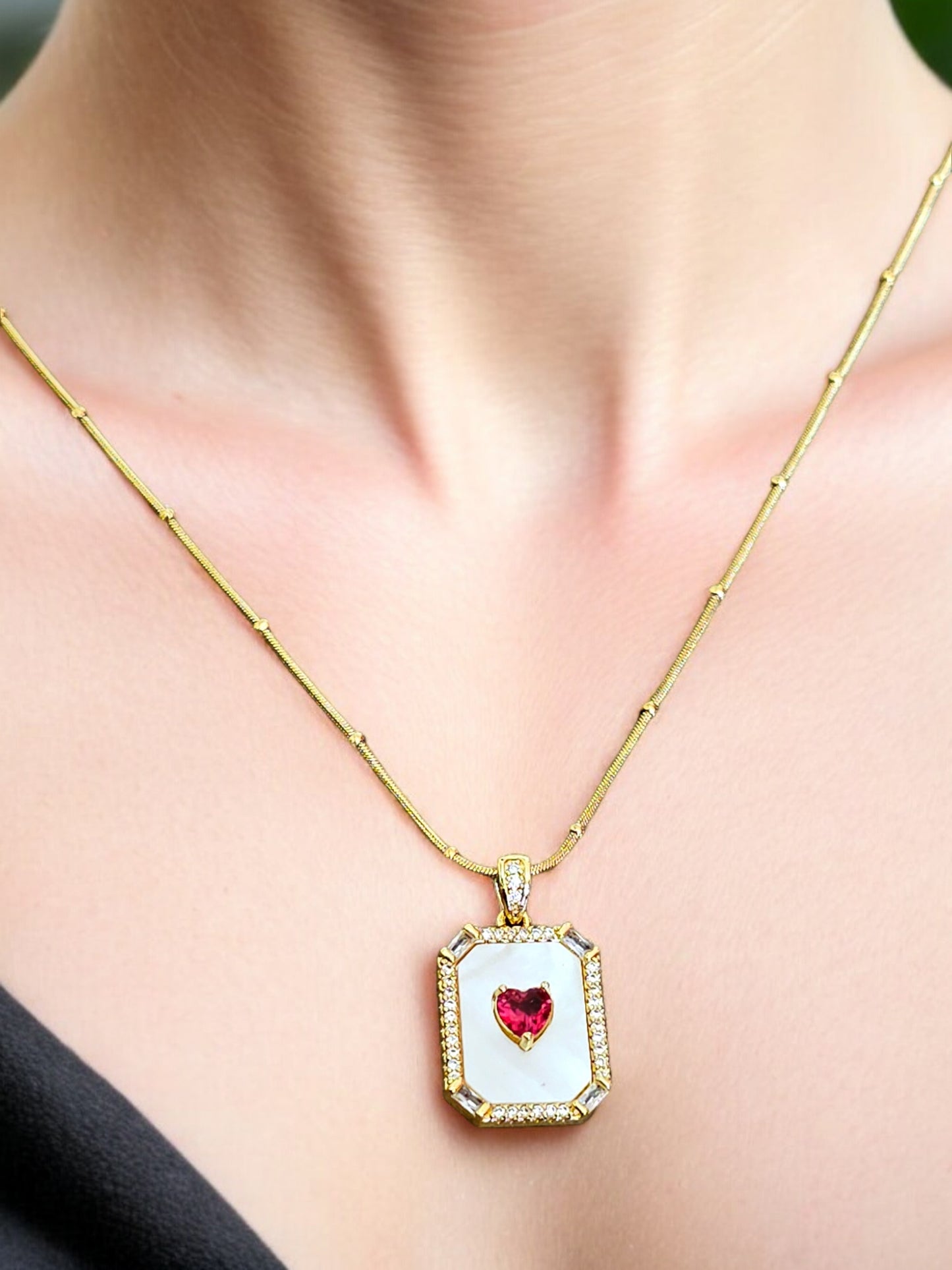 Rosy Heart Neckpiece