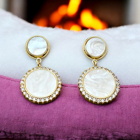 Circular Mother-of-Pearl Drop Earrings(Fresh Water Pearl)