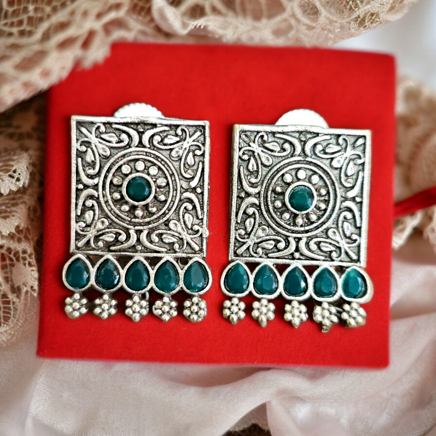 Karigari Earring