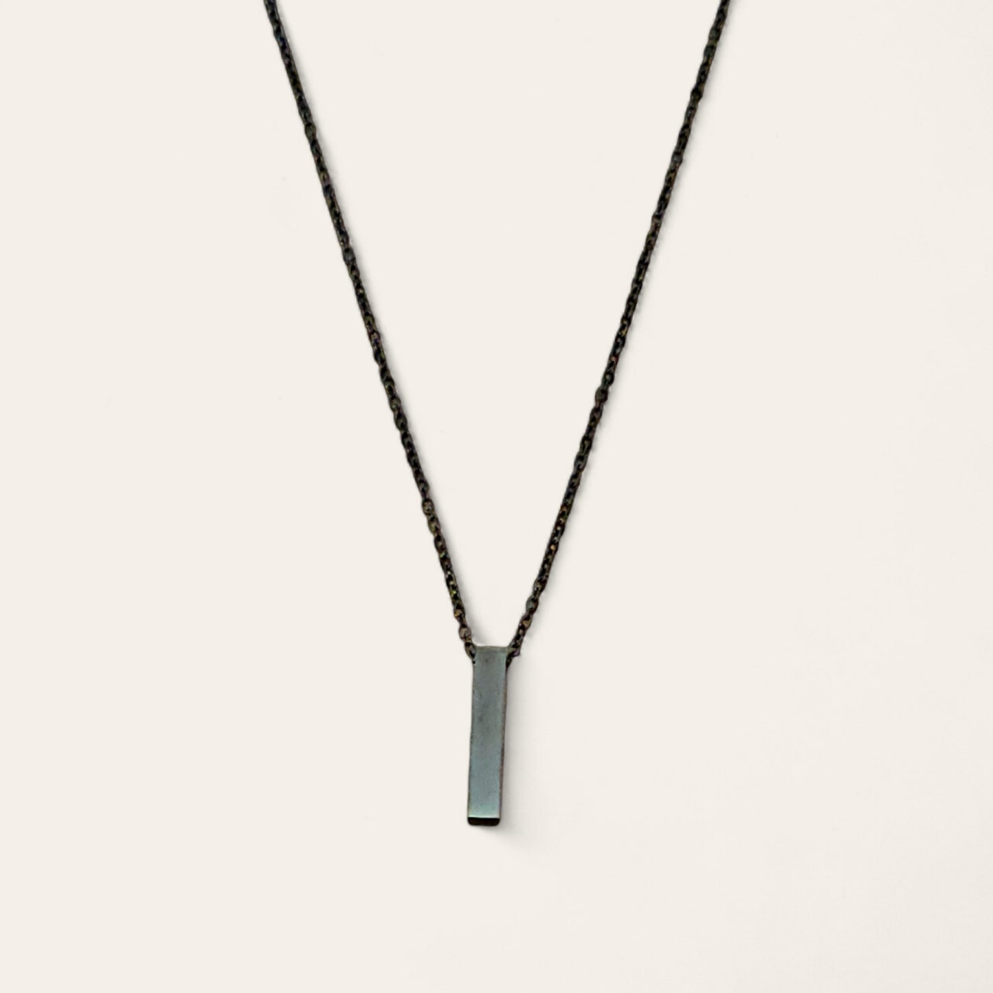 Minimalist Vertical Bar Neckpiece